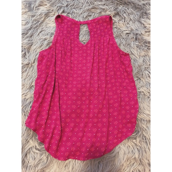 Pink top - Picture 2 of 3